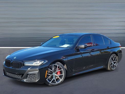 Used 2023 BMW 530i xDrive 530i xDrive w/ M Sport Package image 1