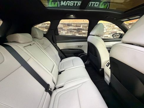 Certified 2025 Hyundai Tucson Limited image 32