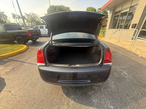 Used 2018 Chrysler 300 Touring w/ Sport Appearance Package RWD image 16