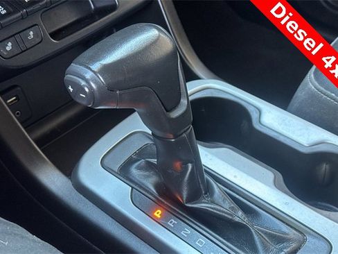 Used 2018 Chevrolet Colorado ZR2 image 20