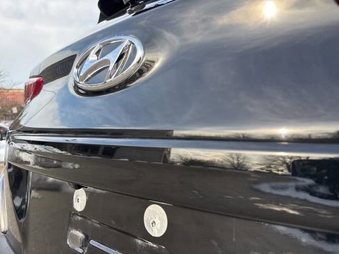 Certified 2022 Hyundai Kona SE image 11