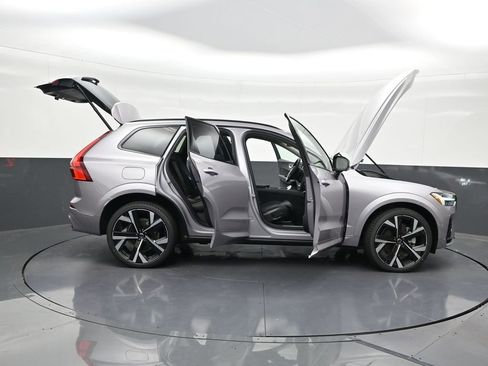 New 2026 Volvo XC60 T8 Ultra AWD/4WD image 30