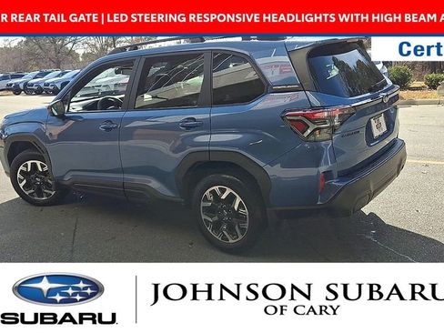 Used 2025 Subaru Forester Premium w/ Protection Package image 6