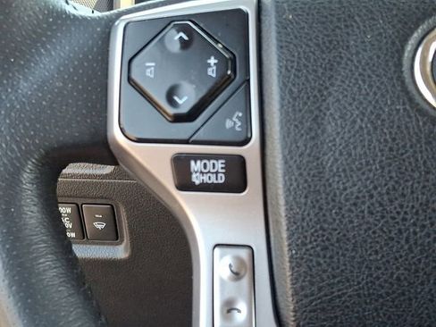 Used 2023 Toyota 4Runner SR5 AWD/4WD image 23