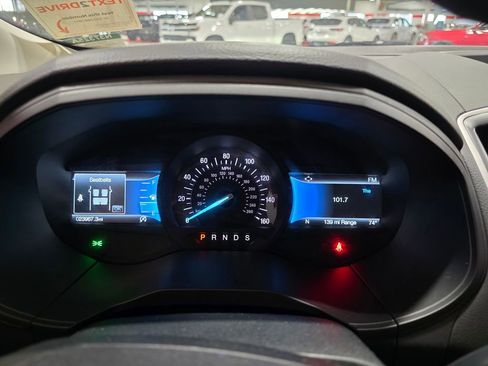 Used 2024 Ford Edge SE w/ Black Appearance Package image 31