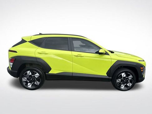 Certified 2024 Hyundai Kona SEL AWD/4WD image 6
