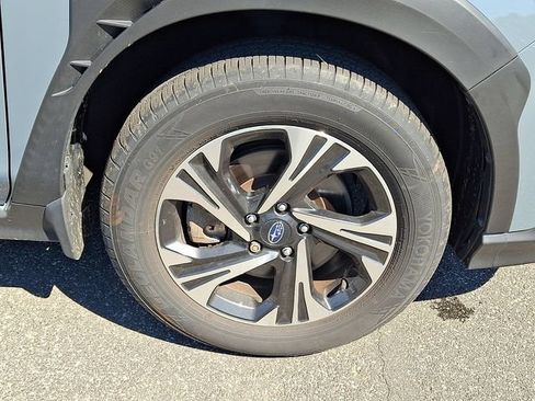Used 2024 Subaru Crosstrek 2.0i Premium AWD/4WD image 8