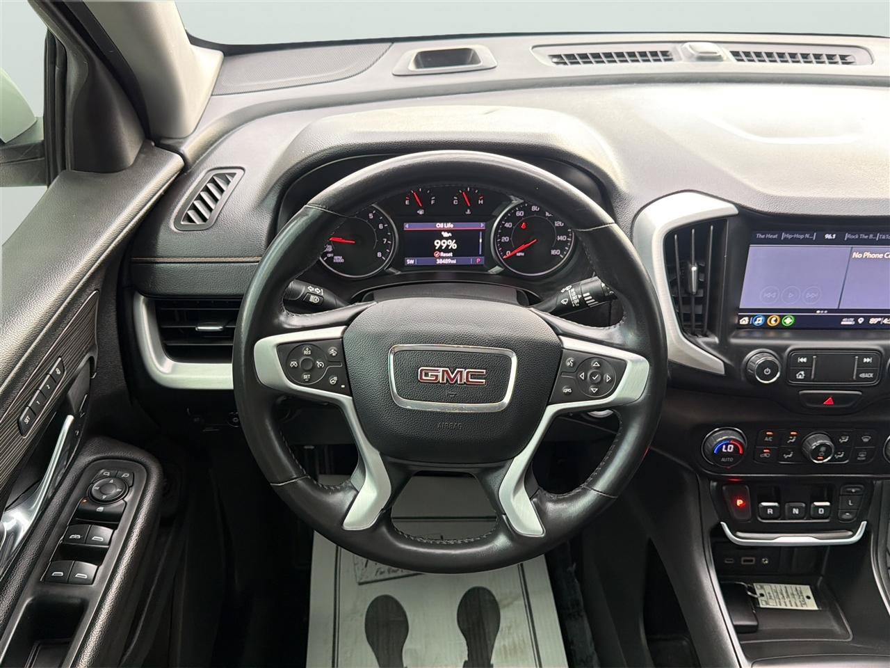Used 2021 GMC Terrain SLT AWD/4WD image 22