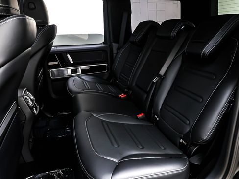Certified 2025 Mercedes-Benz G 550 image 8