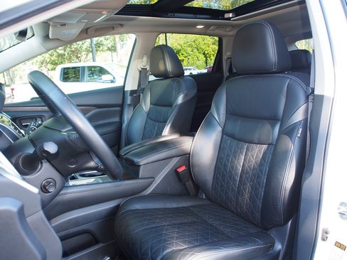 Used 2019 Nissan Murano Platinum w/ Cargo Package AWD/4WD image 19
