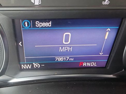 Certified 2022 Chevrolet Equinox RS FWD image 9