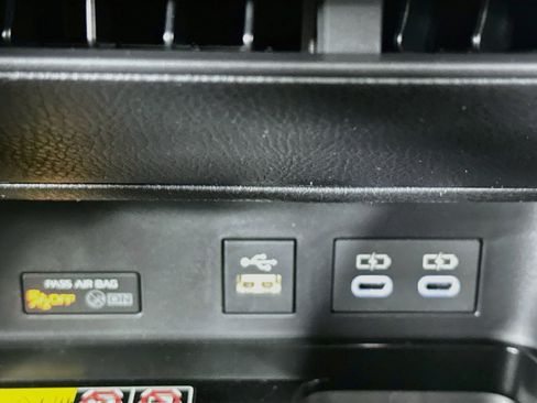 Used 2026 Toyota Camry SE w/ Multimedia Upgrade Package FWD image 26