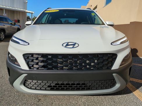 Certified 2023 Hyundai Kona SEL image 9