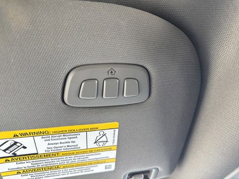 Used 2021 Ford F250 Lariat w/ Chrome Package image 34