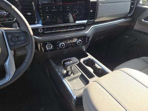 Used 2023 GMC Sierra 1500 SLT w/ SLT Premium Package image 33