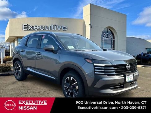 Used 2025 Nissan Kicks SV w/ SV Premium Package image 1