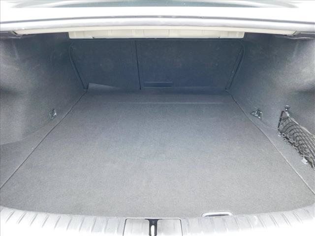 Used 2026 Genesis G70 2.5T RWD image 10