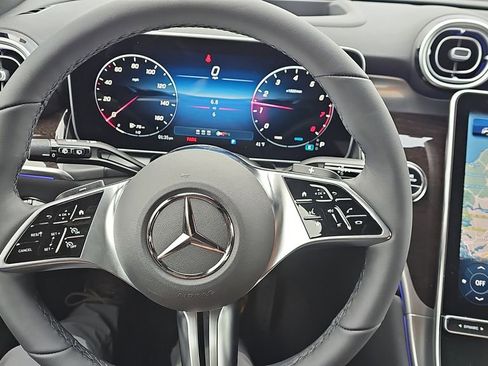 New 2026 Mercedes-Benz GLC 300 4MATIC image 11