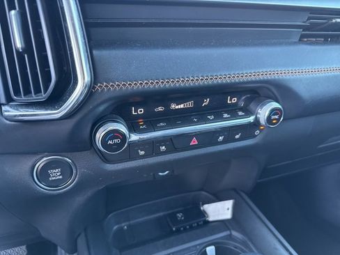 Used 2025 MAZDA CX-50 AWD 2.5 S w/ Premium Plus Pkg image 12