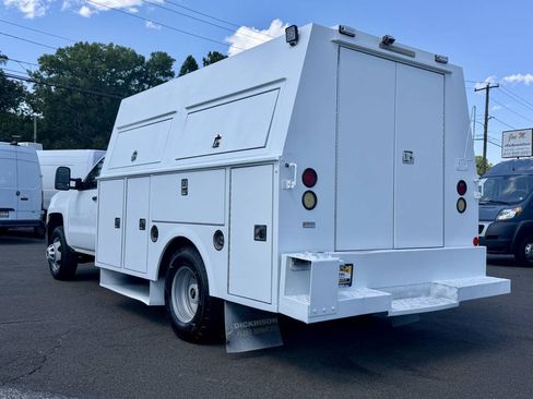 Used 2016 Chevrolet Silverado 3500 W/T RWD image 3