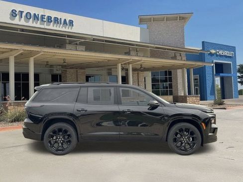 New 2026 Chevrolet Traverse RS image 4