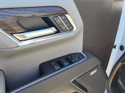 New 2026 GMC Sierra 1500 SLT w/ SLT Premium Plus Package image 15