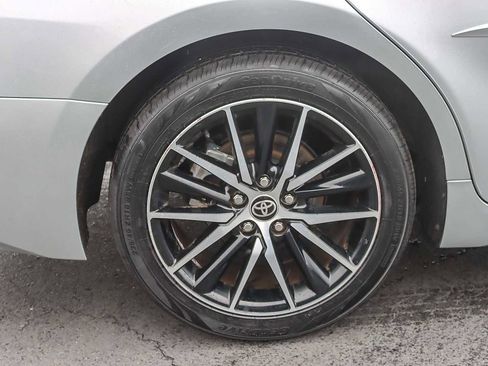 Used 2021 Toyota Camry SE image 10