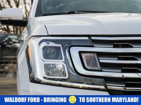 Used 2019 Ford Expedition Limited w/ Equipment Group 301A image 15