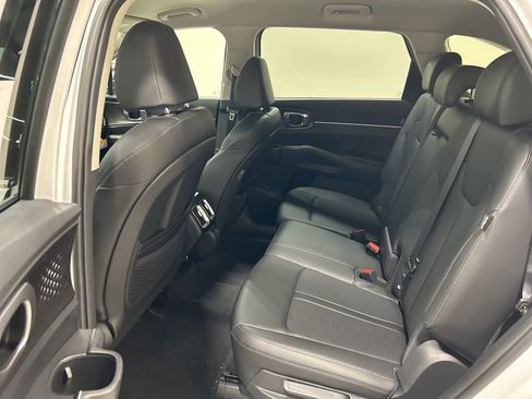 New 2026 Kia Sorento EX image 25