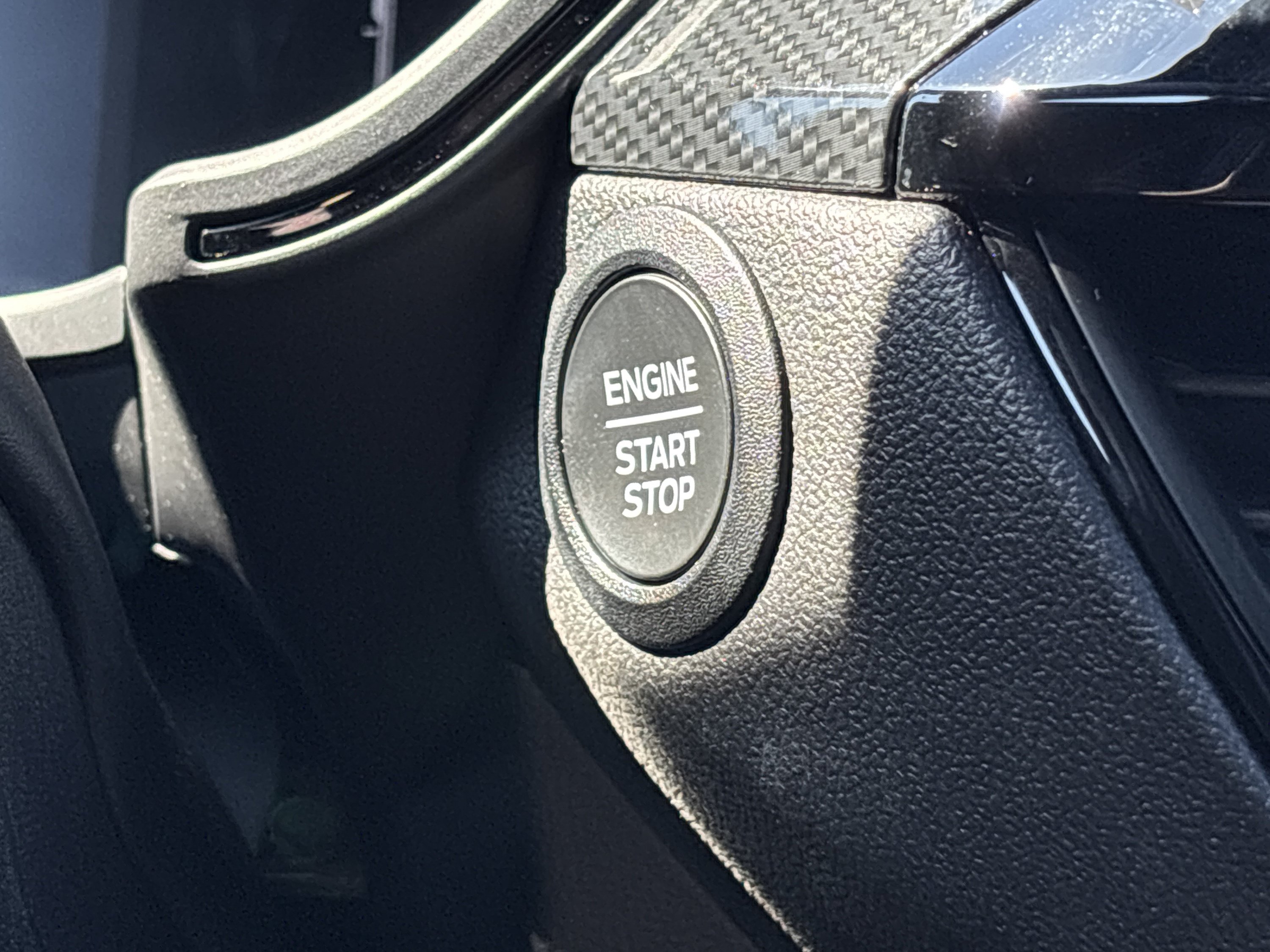 Used 2025 Ford Escape ST-Line AWD/4WD image 22