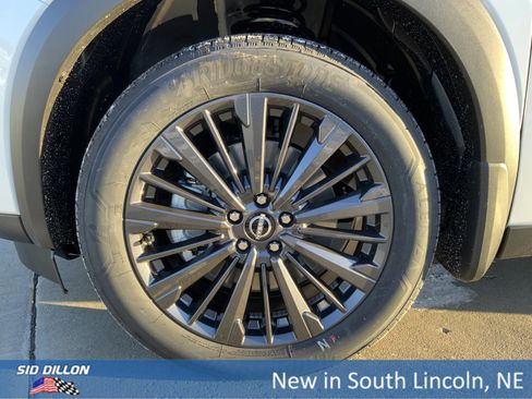 New 2026 Nissan Pathfinder SL w/ SL Premium Package image 11