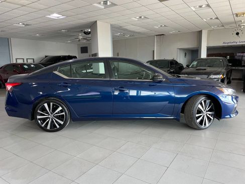 Used 2022 Nissan Altima 2.5 SR image 8