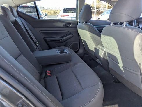 Used 2023 Nissan Altima 2.5 SV image 28