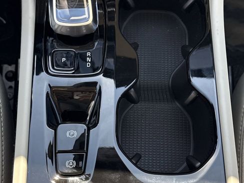 New 2026 Volvo XC40 B5 Ultra w/ Protection Package Premier image 30