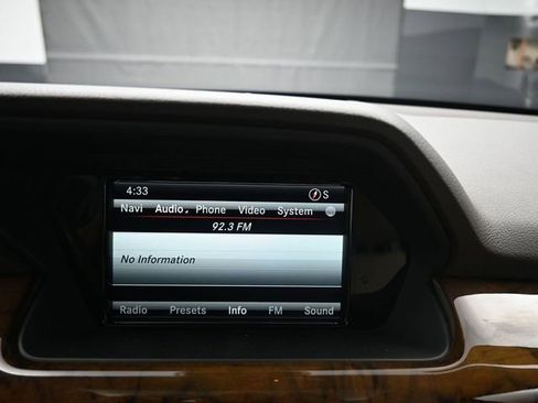 Used 2015 Mercedes-Benz GLK 350 2WD image 11