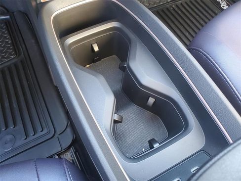 New 2026 Nissan Leaf Platinum+ image 18