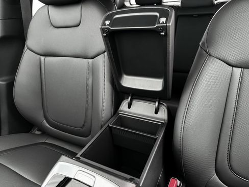 New 2025 Hyundai Santa Cruz SEL image 18