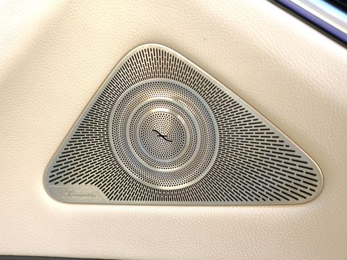 Used 2023 Mercedes-Benz S 500 4MATIC image 31