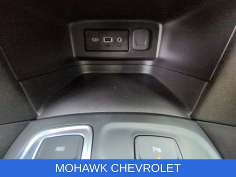 Certified 2024 Chevrolet Equinox LT AWD/4WD image 36