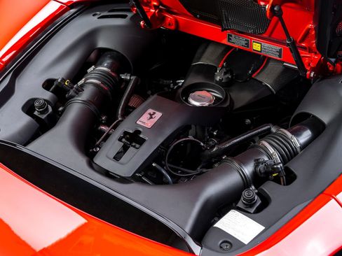 Used 2020 Ferrari 488 Pista Spider image 90