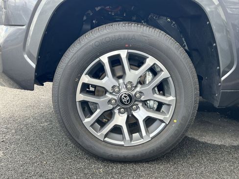 New 2026 Toyota Tundra 1794 Edition AWD/4WD image 5