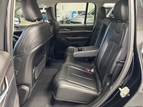 Used 2023 Jeep Grand Cherokee Limited w/ Trailer Tow Package image 32