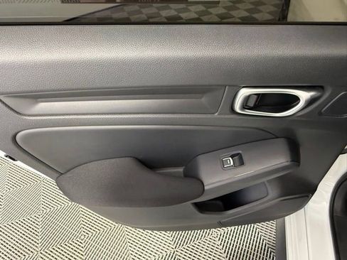 Used 2023 Honda Civic Sport image 31