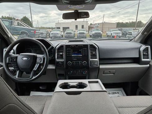 Used 2015 Ford F150 XLT w/ Trailer Tow Package RWD image 40