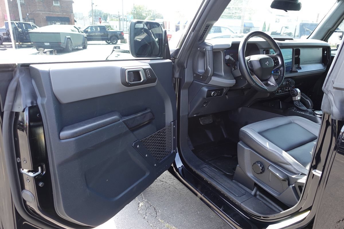 Used 2024 Ford Bronco Big Bend AWD/4WD image 13