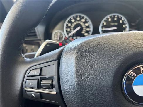 Used 2016 BMW 528i Sedan RWD image 23