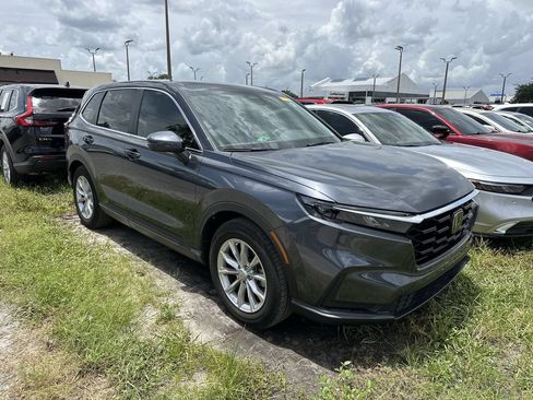 Used 2024 Honda CR-V EX image 2