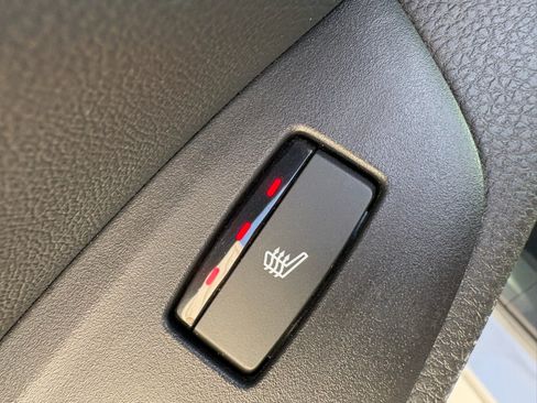 Certified 2021 Honda Accord Touring image 31