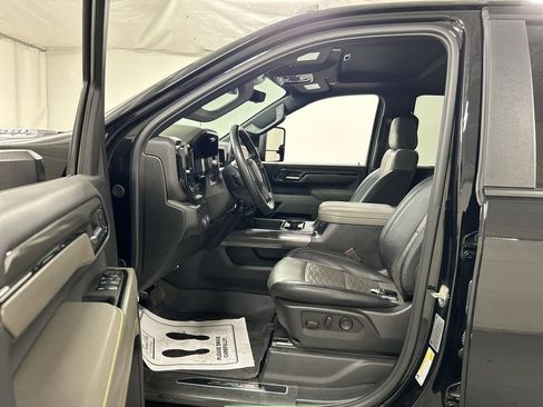 Certified 2024 Chevrolet Silverado 2500 ZR2 w/ Technology Package AWD/4WD image 9