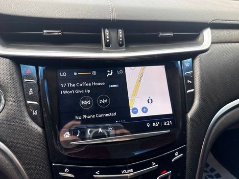 Used 2018 Cadillac XTS Luxury w/ Driver Awareness Package AWD/4WD image 25